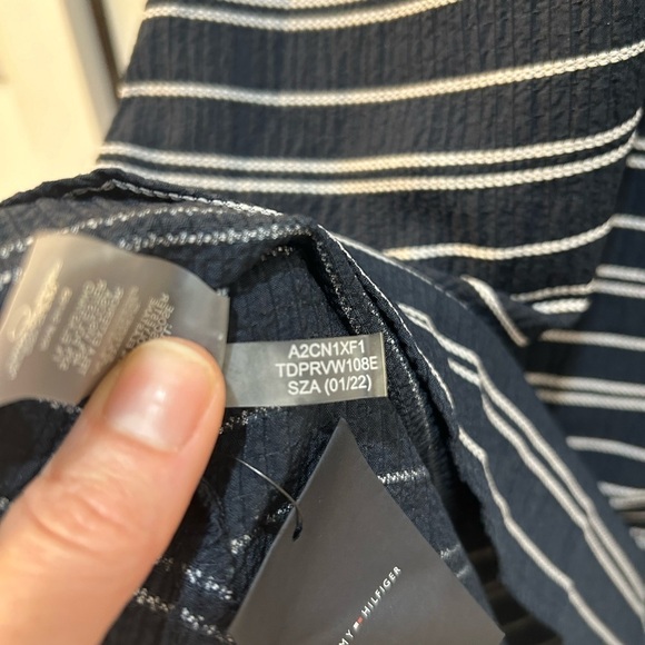TOMMY HILFIGER Navy Dress Textured Keyhole Back Button Closure Striped Size 4 - Picture 5 of 8